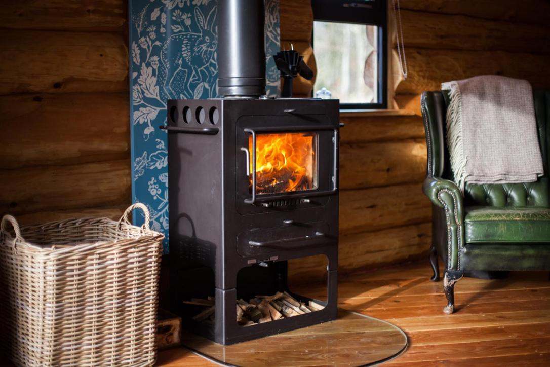 Coed Y Marchog Woodland Retreat Villa เฮริฟอร์ด ภายนอก รูปภาพ